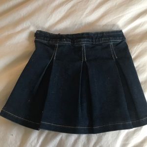 Abercrombie kids box pleat denim skirt